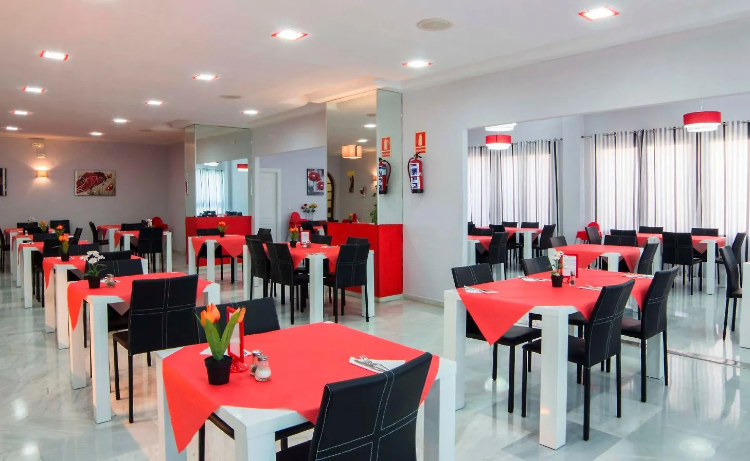 First Flatotel International Benalmádena Aparthotel